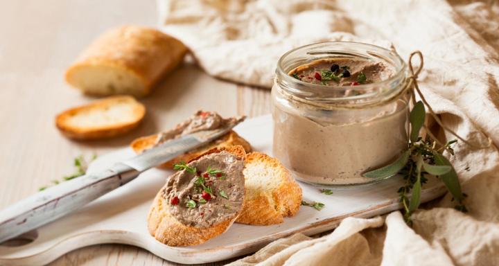 Un vaste choix d’accessoires et de services de table pas chers.