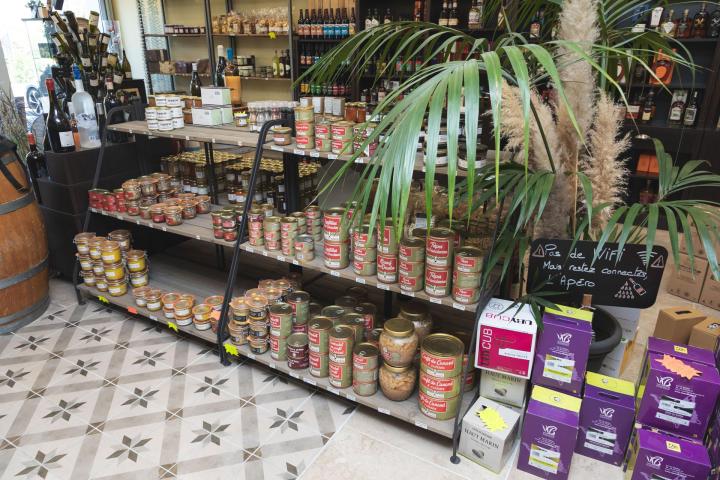 Boutique d'accessoires et services Martigues