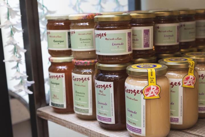 Boutique d'accessoires et services Martigues